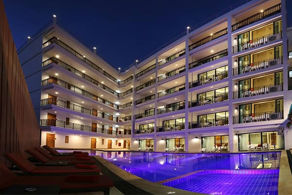 โรงแรม PARIPUS